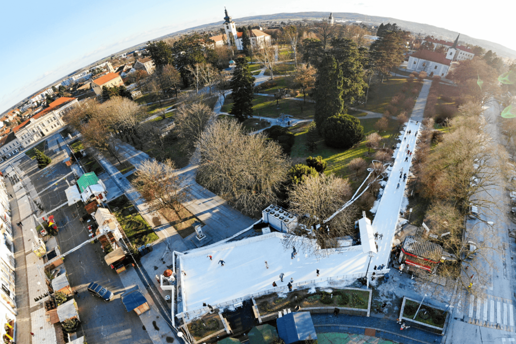 Ice Wonderland Najem Drsališč - Koprivnica